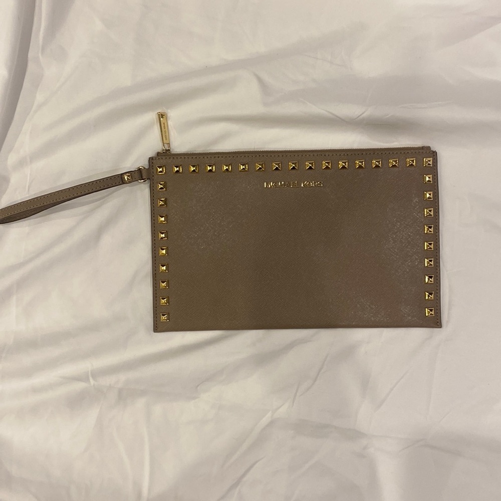 Michael Kors large wristlet